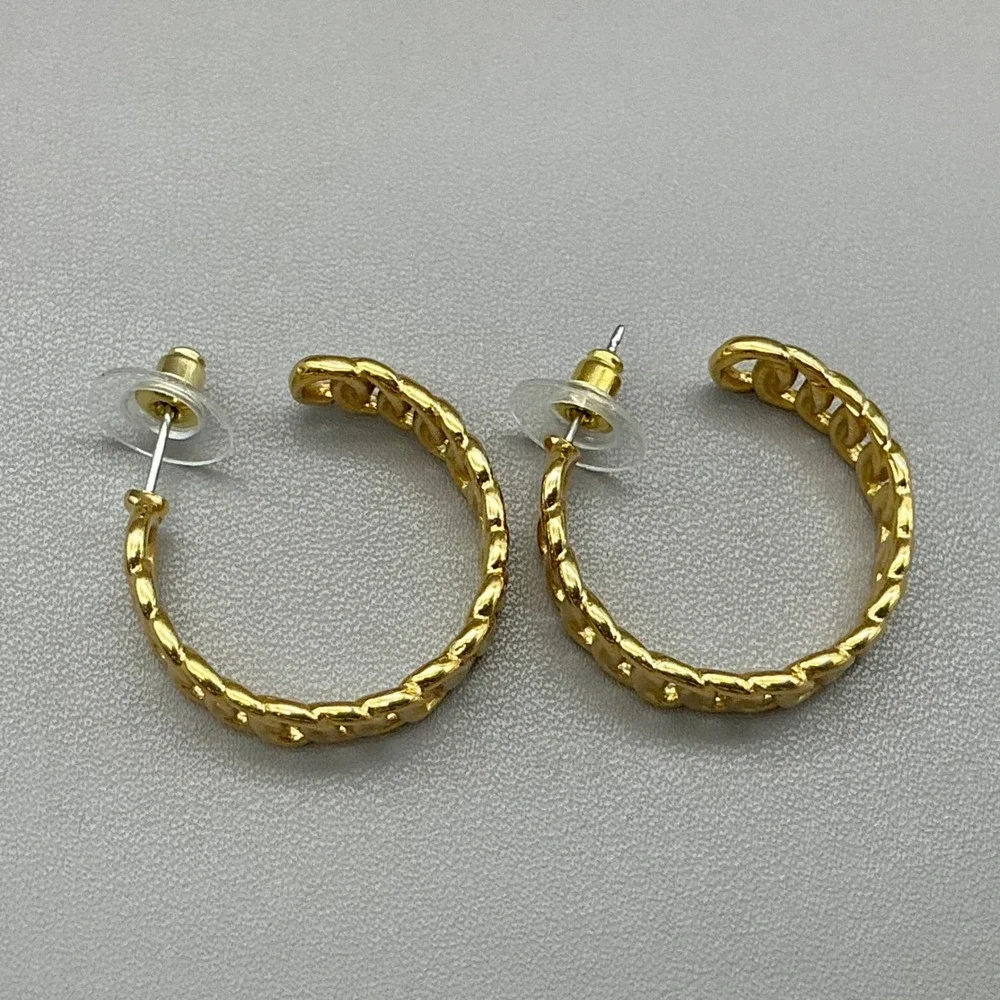 Hoop Earrings Women Gold Tone Chain Link Textured Post Back 1.25 Inch